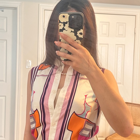 Gorgeous sleeveless top/Pants also available. - Picture 6 of 15